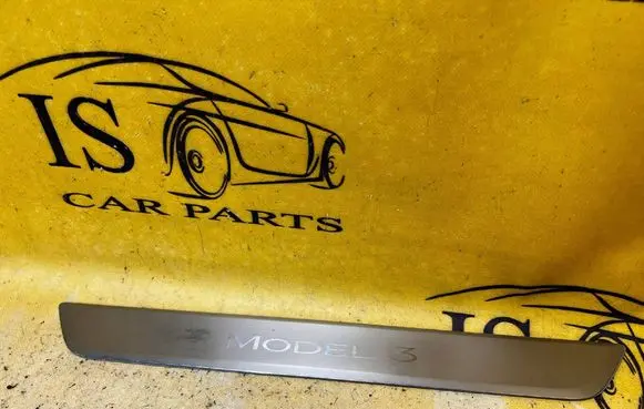 Tesla Model 3 Front sill trim cover 150476300A