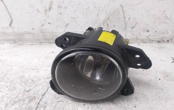 Mercedes-Benz C W204 Front fog light