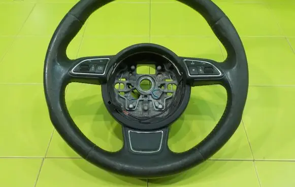 Audi A1 Steering wheel 17AB179