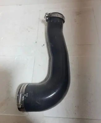 Jeep Grand Cherokee Intercooler hose/pipe