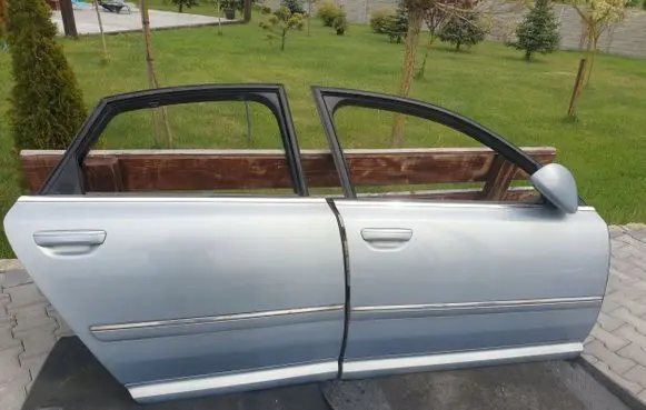 Audi A8 S8 D3 4E Rear door