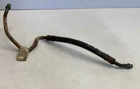Power steering hose/pipe/line