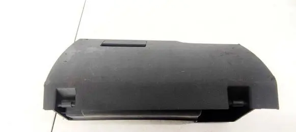 Glove box