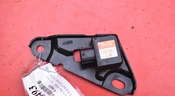 Toyota Prius (XW30) Sensor 89174-47040