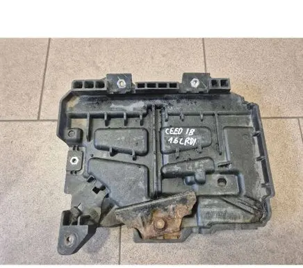 KIA Ceed Battery box tray 37150J7600