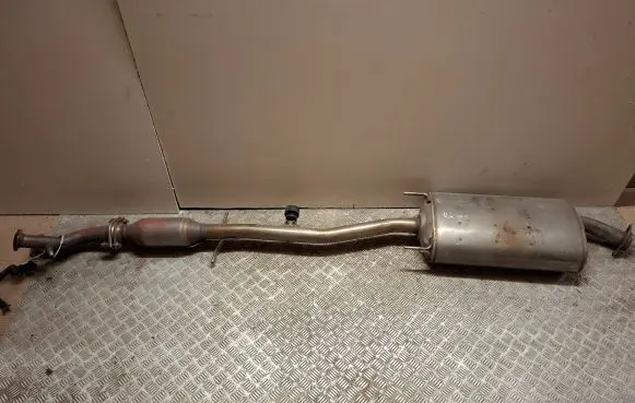 Lexus RX 450H Muffler/silencer 13141