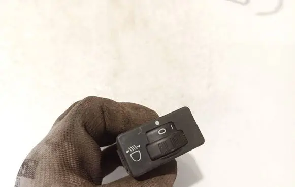 Citroen Xsara Picasso Headlight level height control switch
