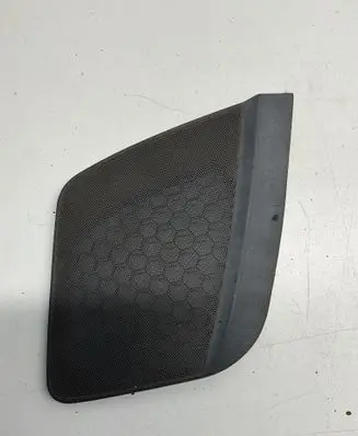 Mercedes-Benz Vito Viano W638 Side speaker trim/cover 6386890566