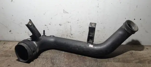 Intercooler hose/pipe
