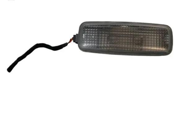 Audi A6 S6 C5 4B Other interior light 8L0947105A