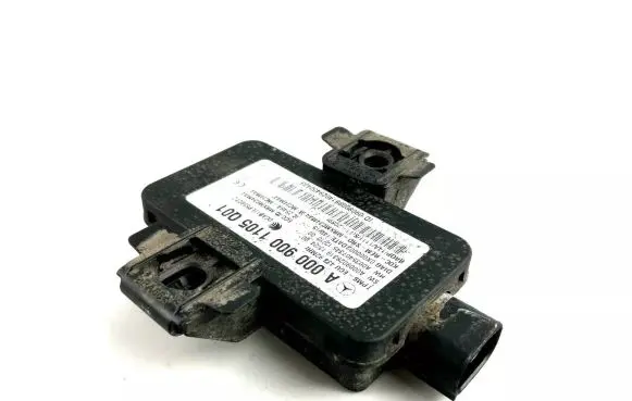 Mercedes-Benz C W205 Tire pressure control unit A0009001105