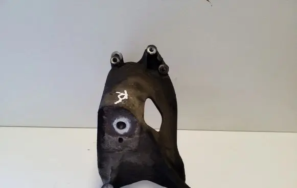 Volkswagen Amarok Engine mounting bracket 03L199308