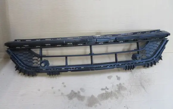 Mercedes-Benz GLB x247 Front bumper lower grill A2478856003