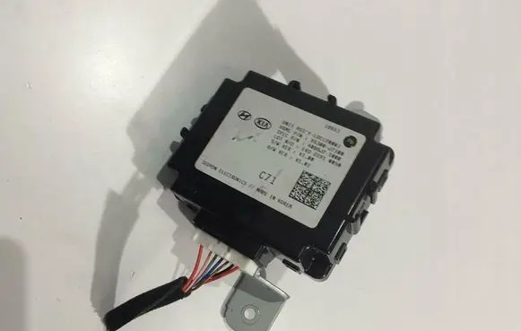 KIA Pro Cee'd III Other control units/modules 95300J7100