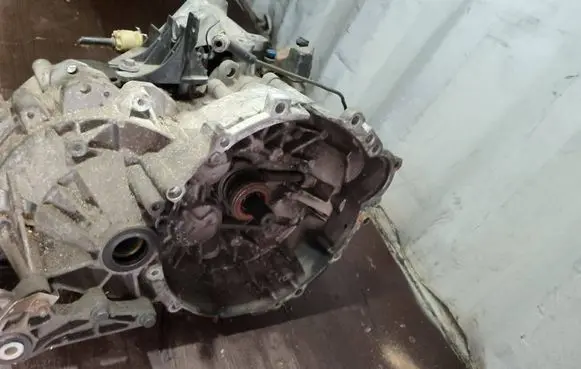 Volvo S40 Manual 6 speed gearbox P9482297 M56H T106515
