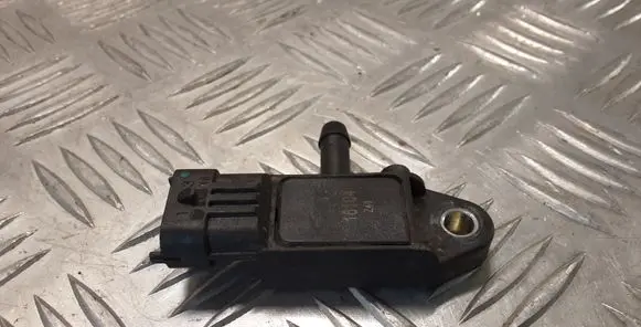 Renault Latitude (L70) Exhaust gas pressure sensor 16104 Z48
