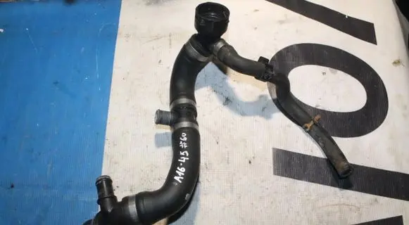 Volvo S60 Engine coolant pipe/hose 31367278