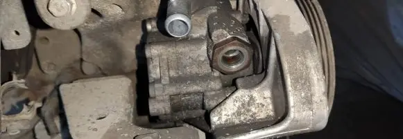 Alfa Romeo 156 Power steering pump 46763561 7613955505