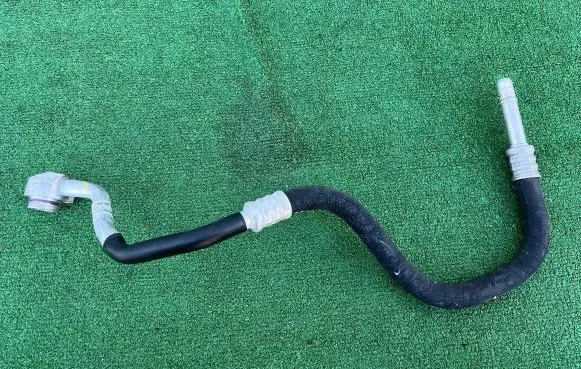 Audi A8 S8 D4 4H Air conditioning (A/C) pipe/hose 4H0260707AJ