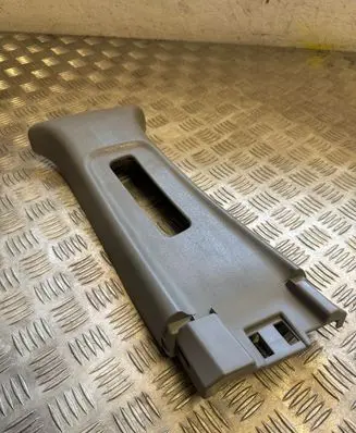 Honda CR-V (B) pillar trim (top) 84161TLA