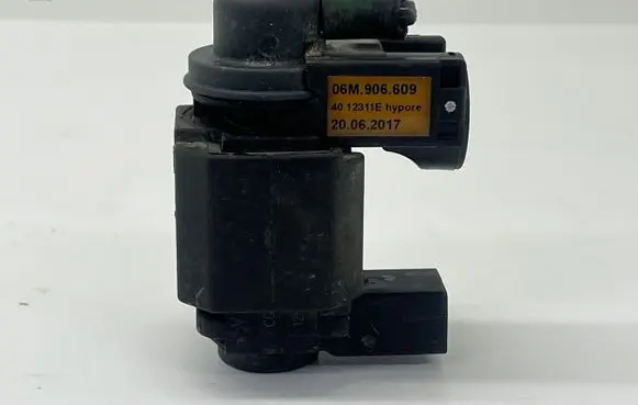 Audi A4 S4 B9 Turbo solenoid valve 06M906609 4012311E 20062017