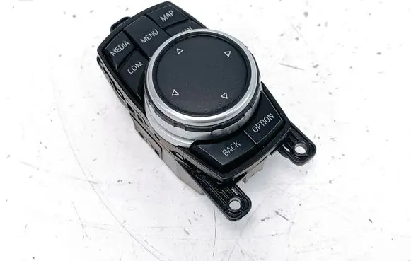 BMW 4 F36 Gran coupe Head unit multimedia control 6839079 5586390