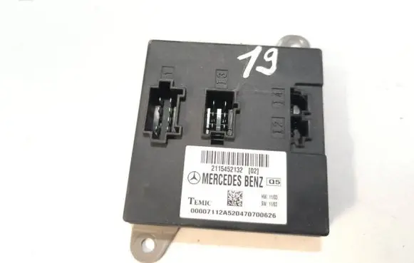 Mercedes-Benz E W211 Comfort/convenience module 2115452132