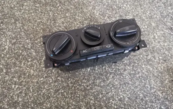 Seat Alhambra (Mk1) Climate control unit 7M3907049B