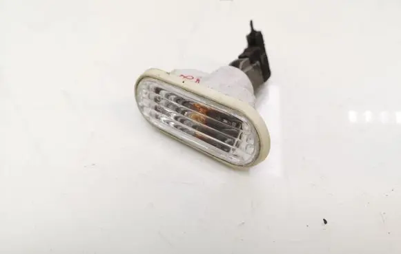 Honda CRX Front fender indicator light 2171403R