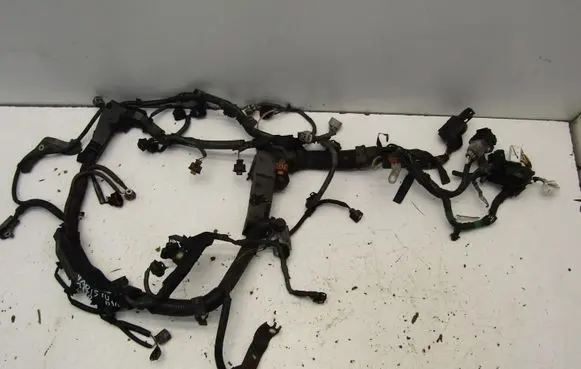 Toyota Yaris Engine installation wiring loom 828150D100
