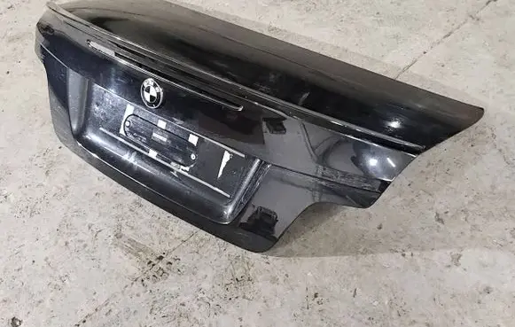 BMW 1 E82 E88 Tailgate/trunk/boot lid