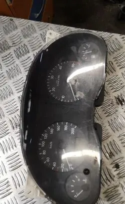 Volkswagen Sharan Speedometer (instrument cluster) 7m0919863g