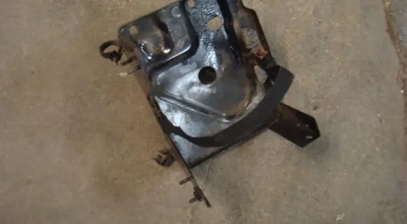 Fiat 500 Battery tray 