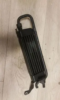 Opel Astra H Engine oil radiator GM09129354