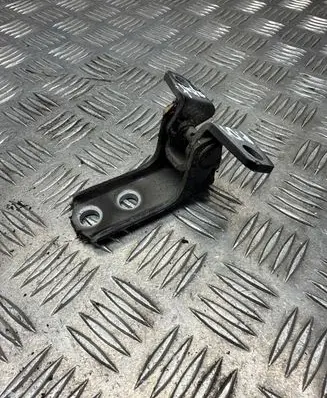 Mitsubishi Outlander Front door lower hinge A046834
