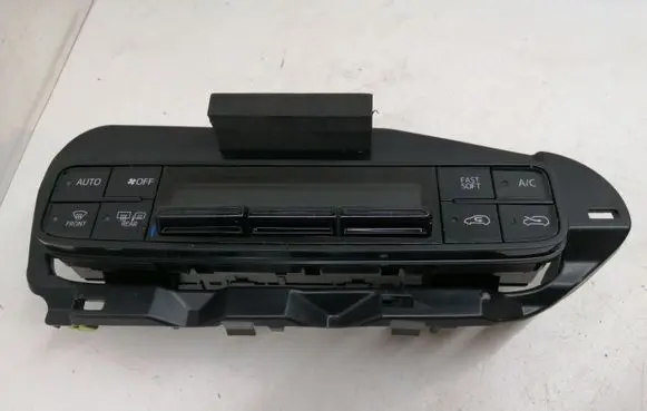 Toyota Auris E180 Climate control unit 5546802030 75H695
