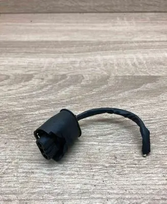 BMW 5 E39 Plug wire 9655741 9673271 2PIN