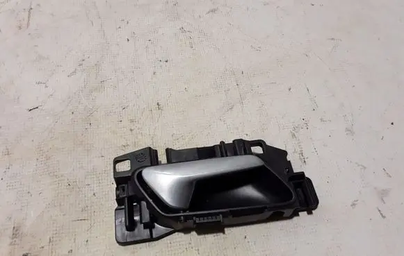 Peugeot 208 Front door interior handle 98201552VV