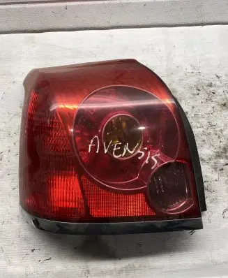 Toyota Avensis T250 Rear/tail lights 89028759