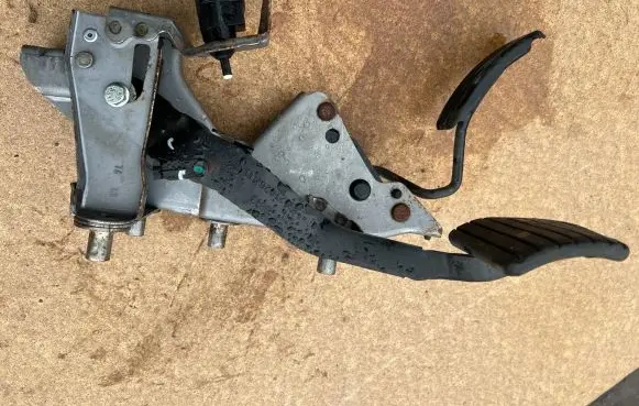 Renault Zoe Accelerator throttle pedal 180026336R