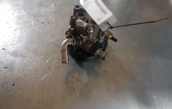 Toyota Camry Power steering pump