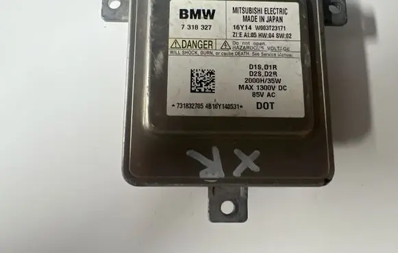 BMW 5 F10 F11 Headlight ballast module Xenon 7318327 W003T23171