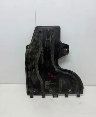 Volkswagen T-Roc Other under body part 5WA825101