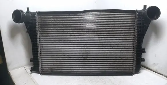 Volkswagen PASSAT B6 Intercooler radiator 3C0145805F