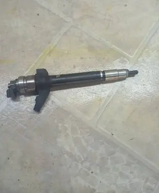 Fuel injector