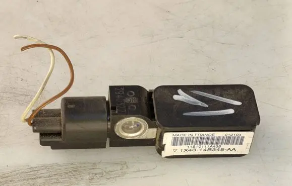 Jaguar X-Type Airbag deployment crash/impact sensor 1X4314B345AA 012104 11S10111A438