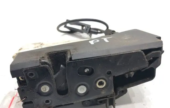 Seat Alhambra (Mk1) Rear door lock