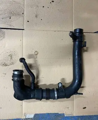 Ford Focus Intercooler hose/pipe