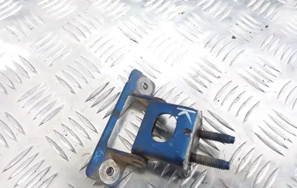 Honda Jazz Tailgate/trunk/boot hinge