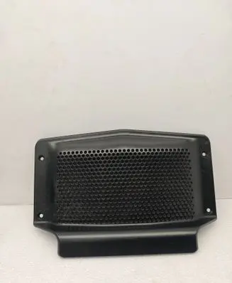 BMW X3 E83 Subwoofer grill/trim 6990108